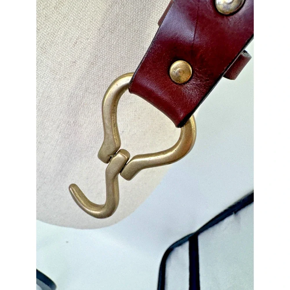 Vintage Orvis Cognac Full Grain Leather Equestrian Hoof Pick Belt 38 Brass USA
